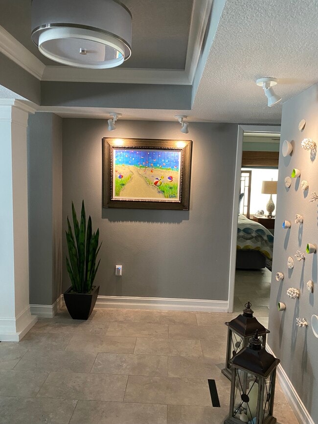 Building Photo - 17400 Gulf Blvd