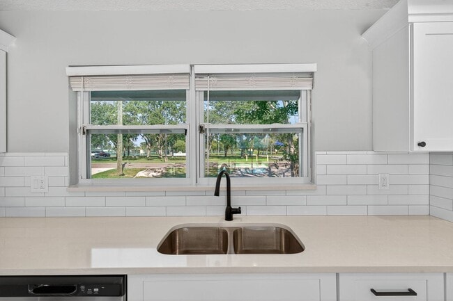 Building Photo - Fully Remodeled 3BR Home with Large Fenced Yard & New Deck