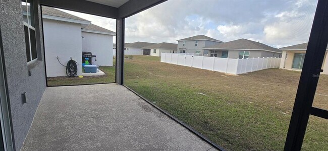 Building Photo - 7193 SW 64th St Rd