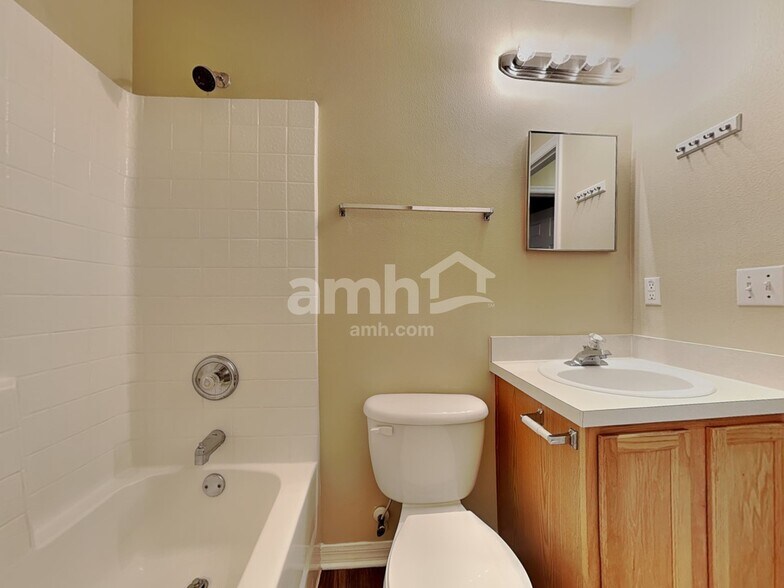 Building Photo - 14610 Rockledge Grove Ct