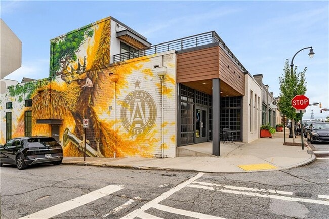 Building Photo - 167 Vanira Ave SE