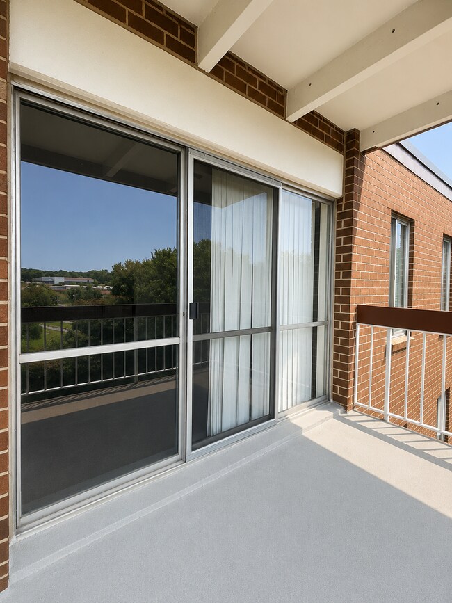 Building Photo - 10850 Green Mountain Cir