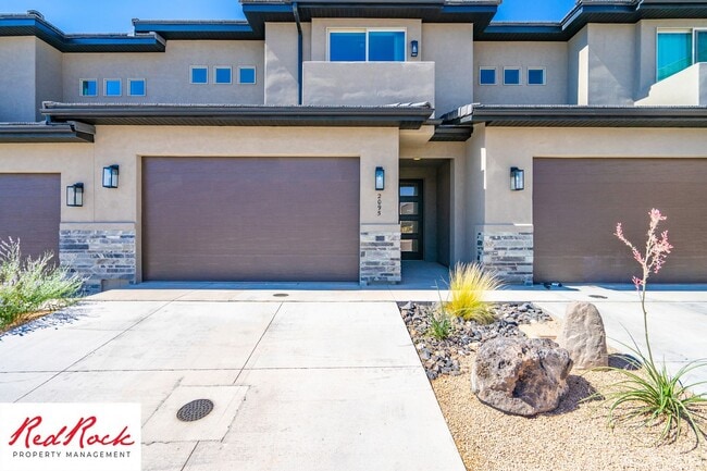 Building Photo - Home in the Heart of Hurricane!