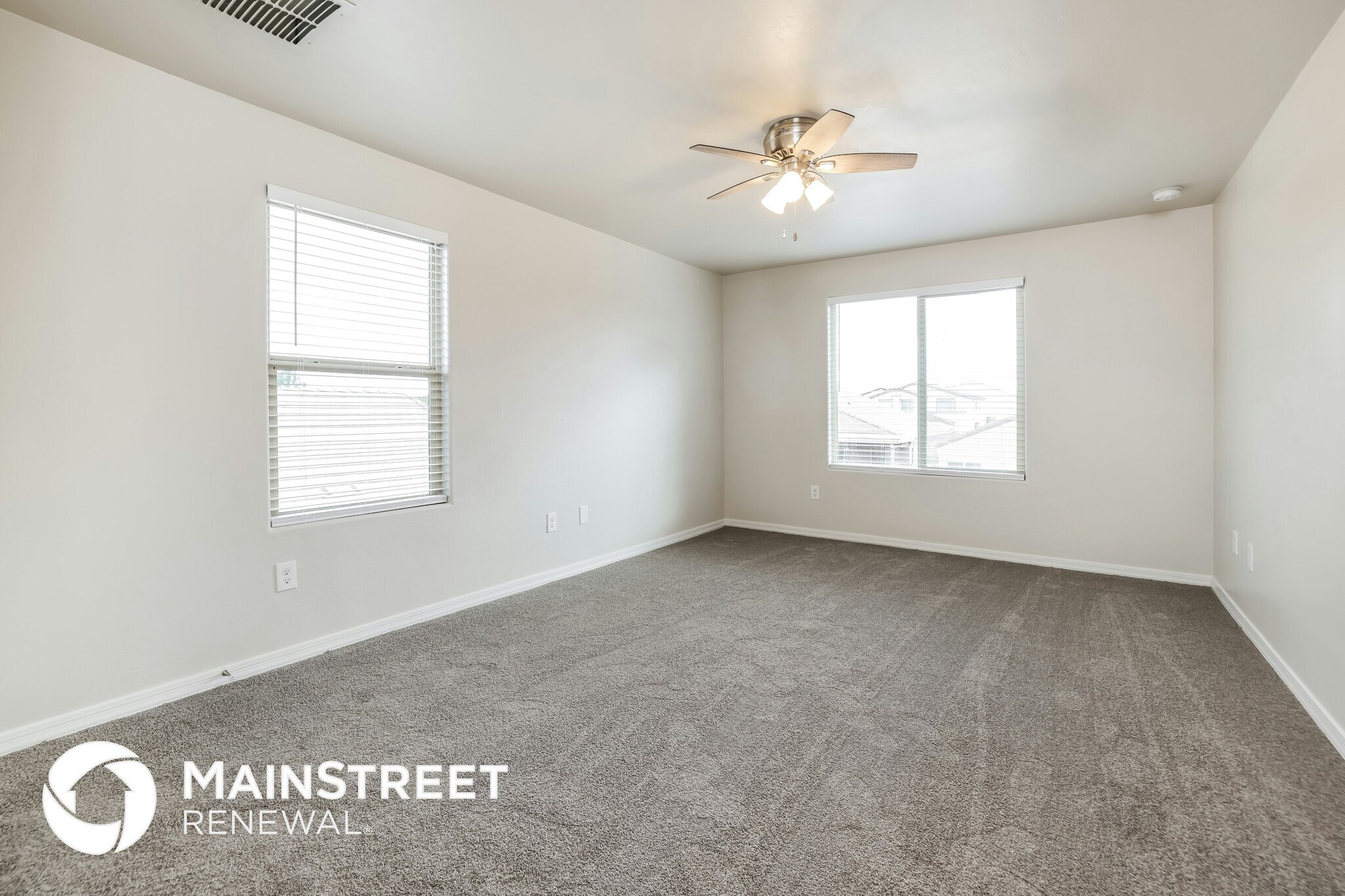 Building Photo - 8285 W Kittiwake Ln