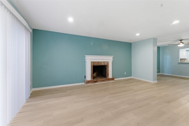Building Photo - 2574 Marilee Ln