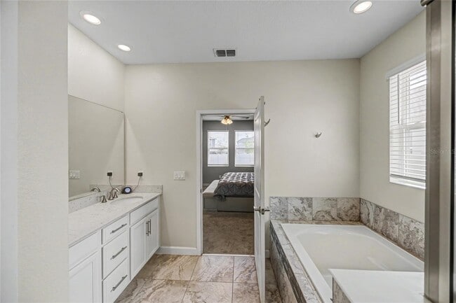 Building Photo - 1734 Black Maple Pl