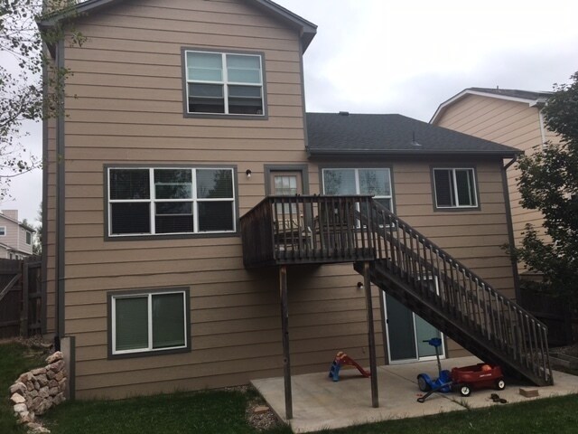 Building Photo - Large Springs Ranch 5 bedroom Close to Pow...