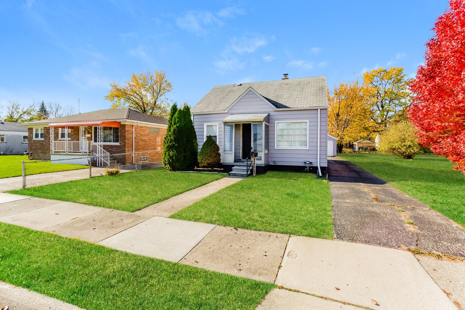 Building Photo - 24553 Flower Ave