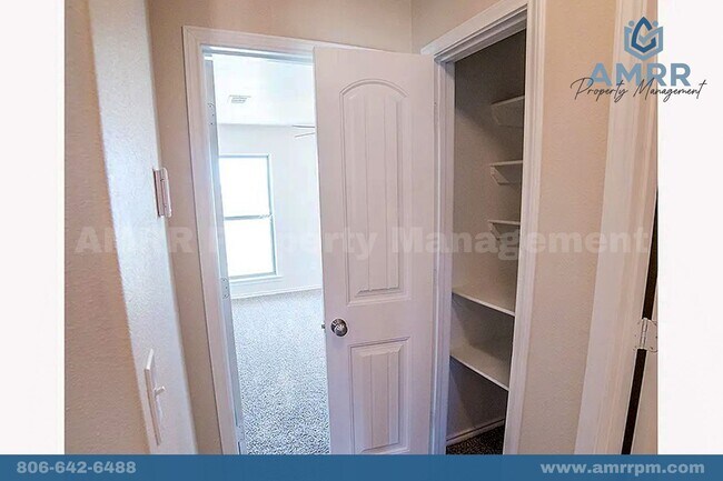 Building Photo - Rare 3 Bedroom In Greenland ISD!