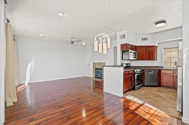 Building Photo - Spacious Open-Concept Summerlin Home with Covered Patio, Fireplace & Ensuite Bedrooms