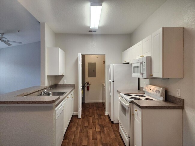 Building Photo - CP 7-202 TPPM RENTAL