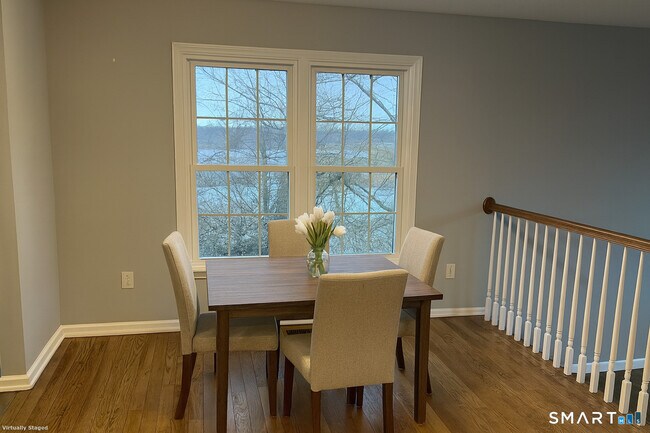 Building Photo - 924 Quinnipiac Ave