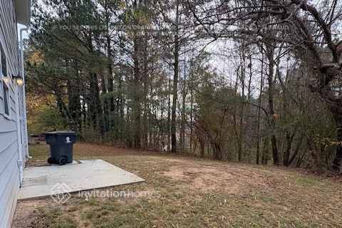 Building Photo - 9448 Lakeview Rd