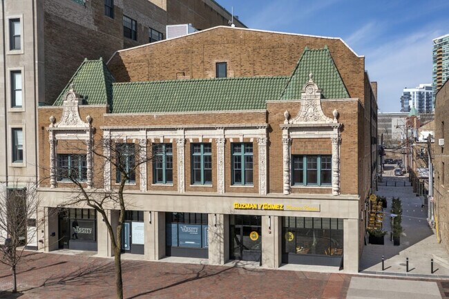 Primary Photo - 1706 Sherman Ave