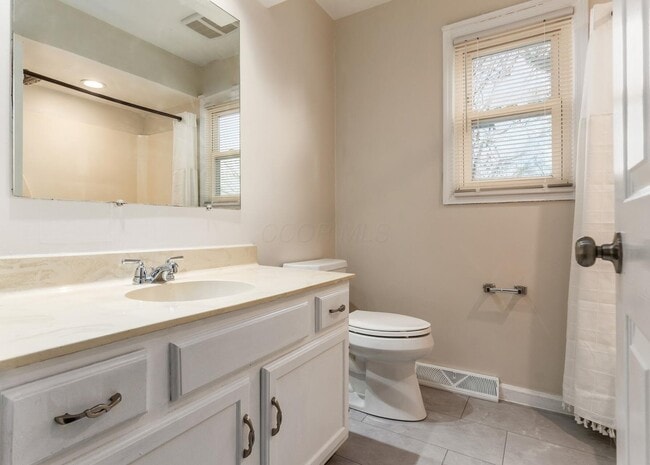 Building Photo - 7025 White Butterfly Ln