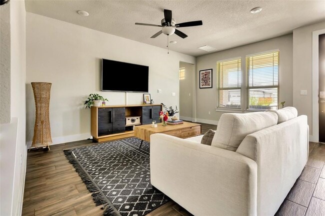 Building Photo - 8415 Laughlin Ln