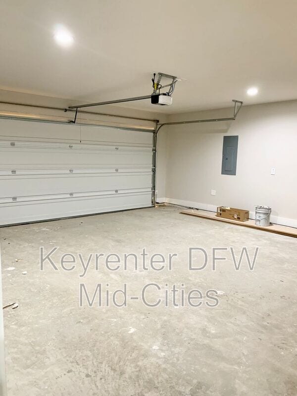 Building Photo - 1431 Pearson St