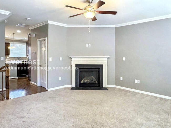 Building Photo - 8134 Villaggio Dr