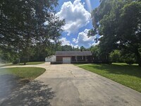 Building Photo - 793 Tommy Miller Rd