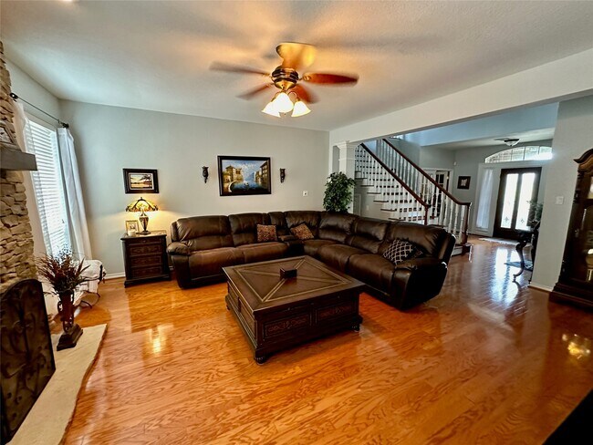 Building Photo - 7002 Greatwood Trails Ct