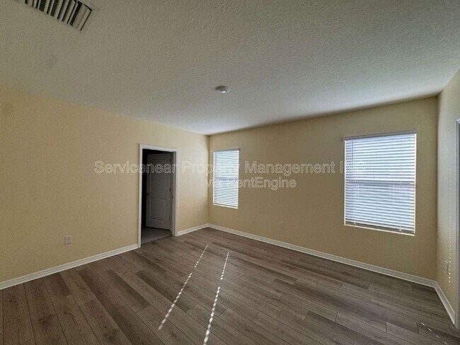 Building Photo - 32562 Canyonlands Dr