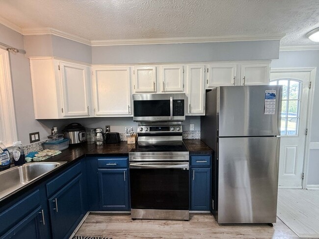 Building Photo - 3446 Sandystone Cir