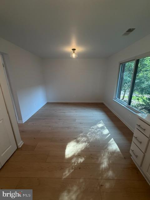 Building Photo - 1667 Westwind Way