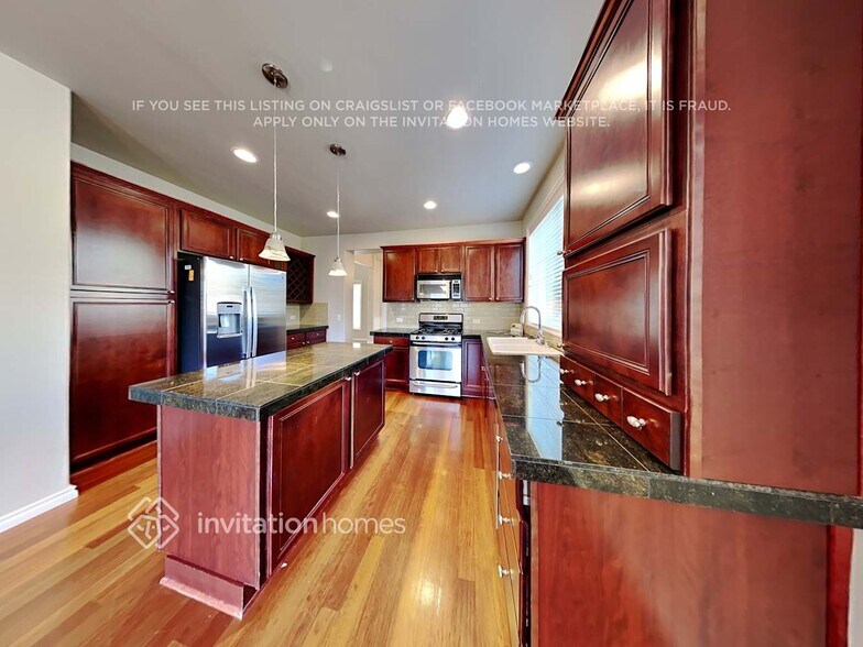 Building Photo - 11417 179th Ave Ct E