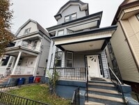 Building Photo - 21 49th St