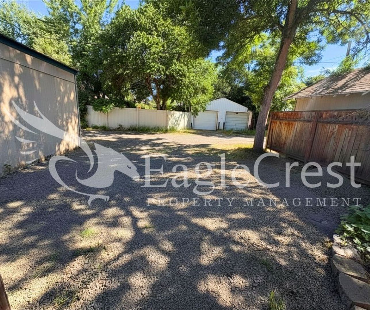 Building Photo - Charming Historic 4-Bedroom Home with Fenced Yard & Chicken Coop ~ $200.00 OFF 2nd MONTH RENT