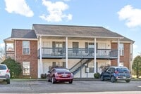 Building Photo - Waters Edge Drive -1860
