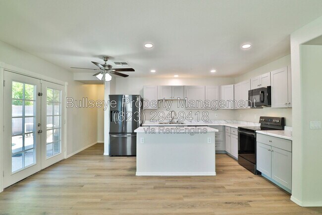 Building Photo - 2783 S Sailors Way