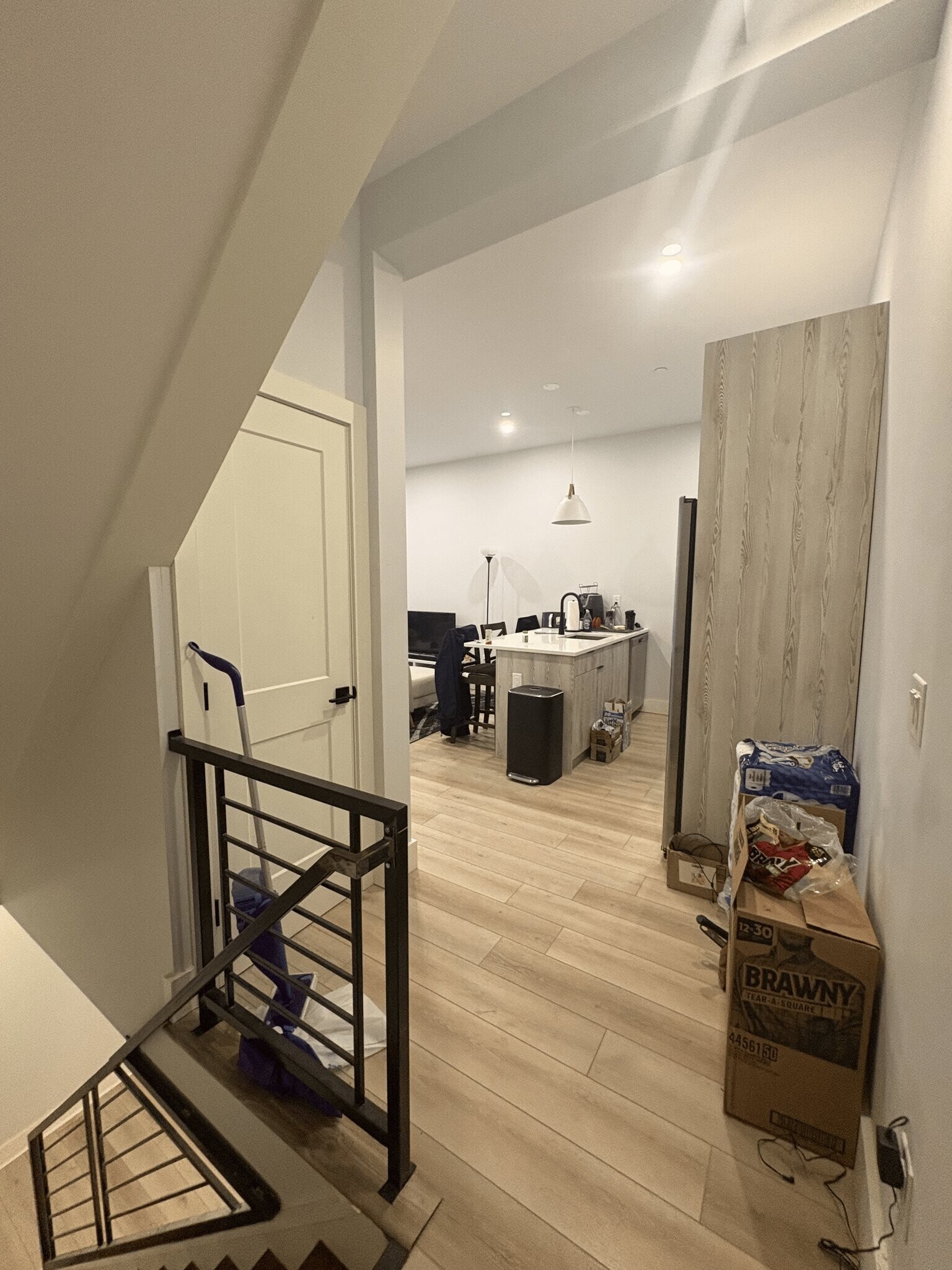 Building Photo - 3439 Lancaster Ave