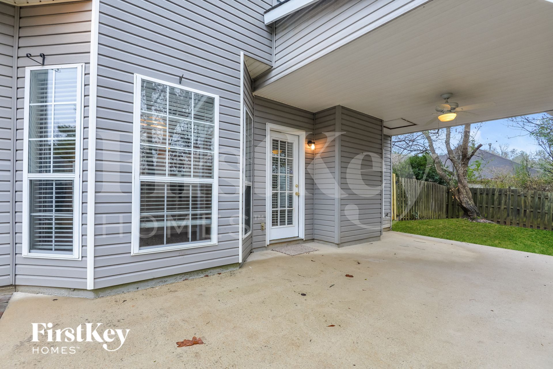 Building Photo - 3021 Bowron Rd