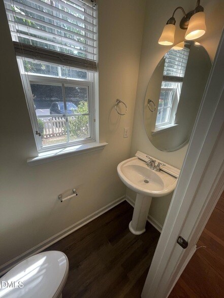 Building Photo - 1130 Renewal Pl