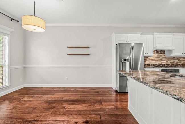 Building Photo - Updated 4BR/2BA One-Level Home on Maumelle Cul-de-Sac — Trail Access