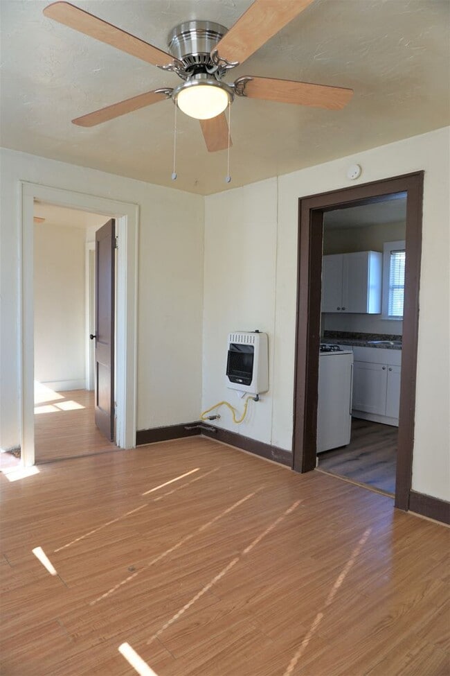 Building Photo - 523 SW 26th St