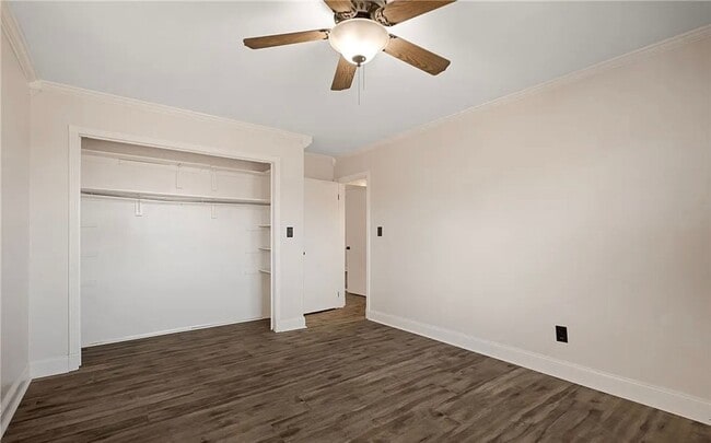 Building Photo - 3 bedroom 2 bath house