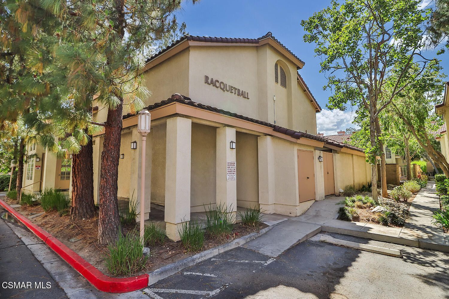 Racquetball Courts - 5837 Oak Bend Ln