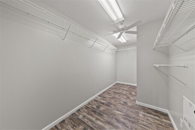 Building Photo - 14019 Crater Cir