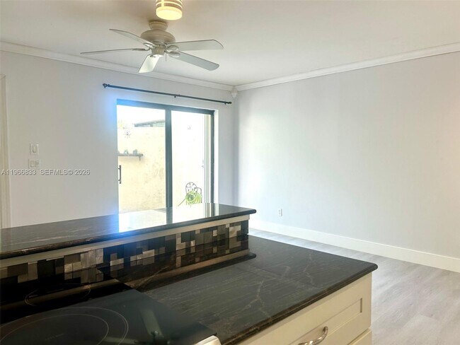 Building Photo - 645 Executive Center Dr