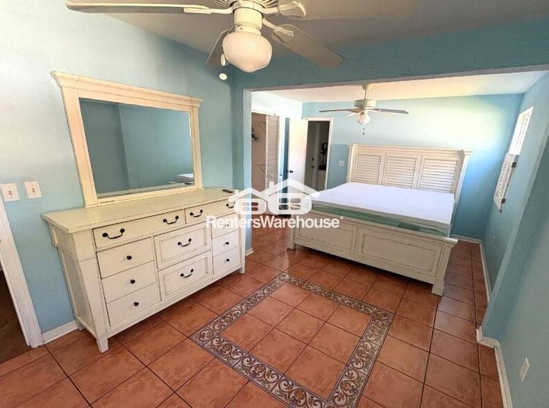 Building Photo - 3025 50th St S