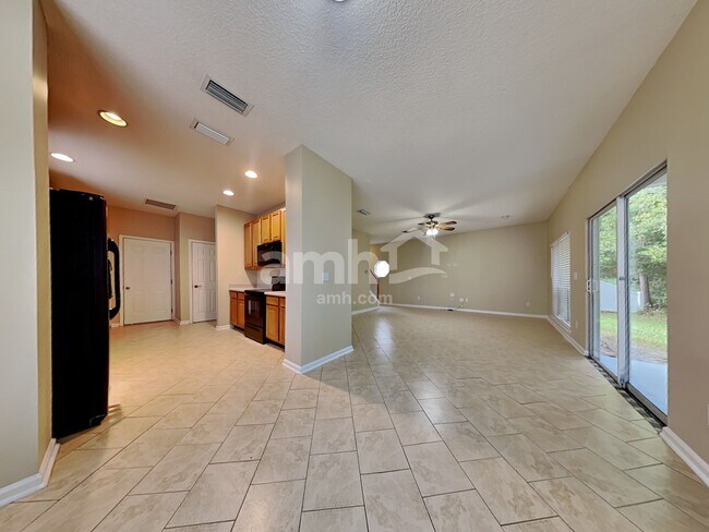 Building Photo - 96050 Waters Ct