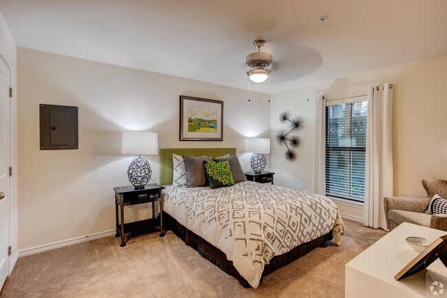 Building Photo - Lifestyle & Location: Explore Houston’s Be...