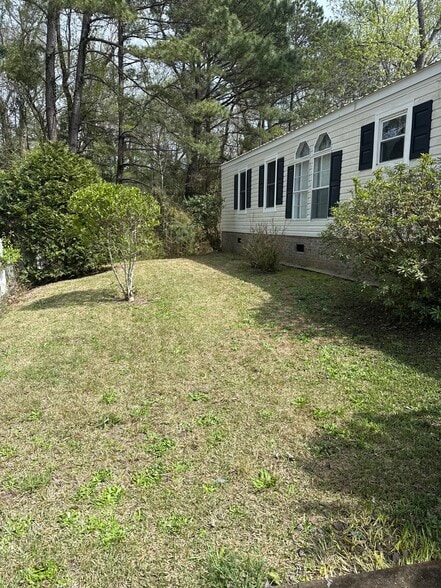 Building Photo - 9035 Teal Dr