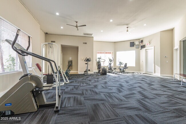 Building Photo - 17017 N 12th St