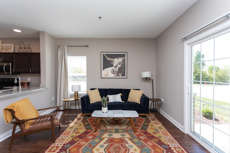 1BR, 1BA - The Summit - 855 SF - The Ventry Apartments