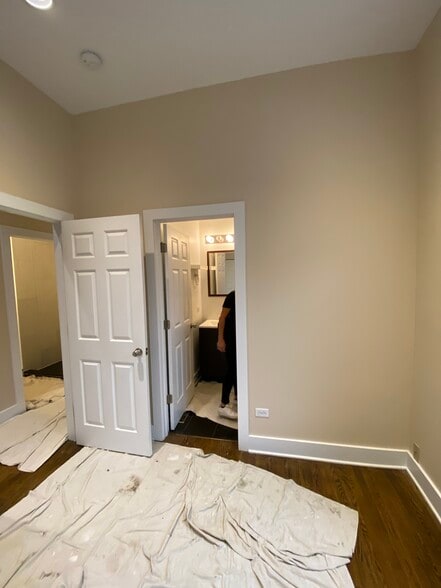 Building Photo - 2014 W Huron St