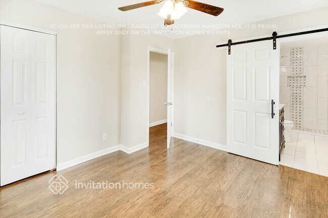 Building Photo - 4240 Winedale Ln