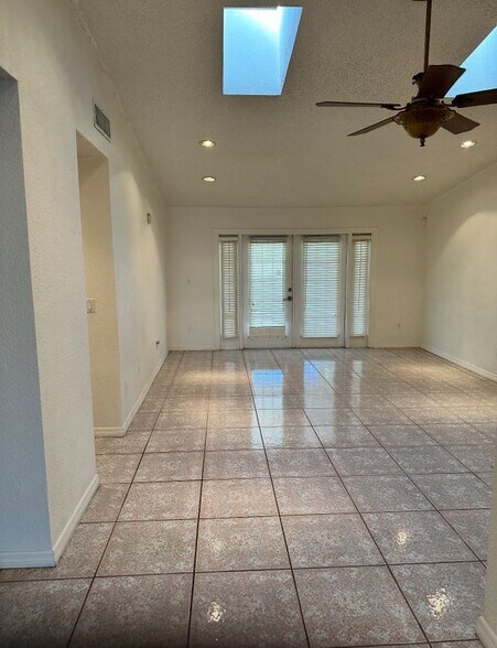 Building Photo - 11518 SW 172nd Terrace